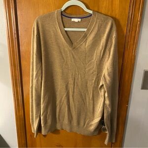 GAP Men's Camel V-Neck Sweater 100% Merino Wool